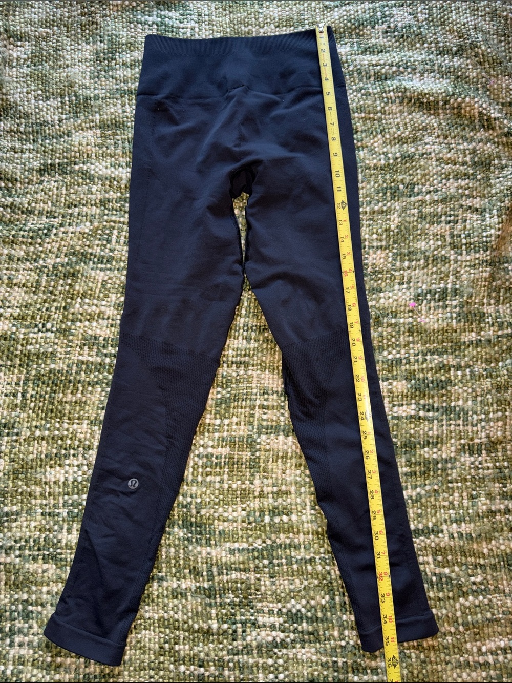 Lumulemon Grey Legging - Picture 3 of 6